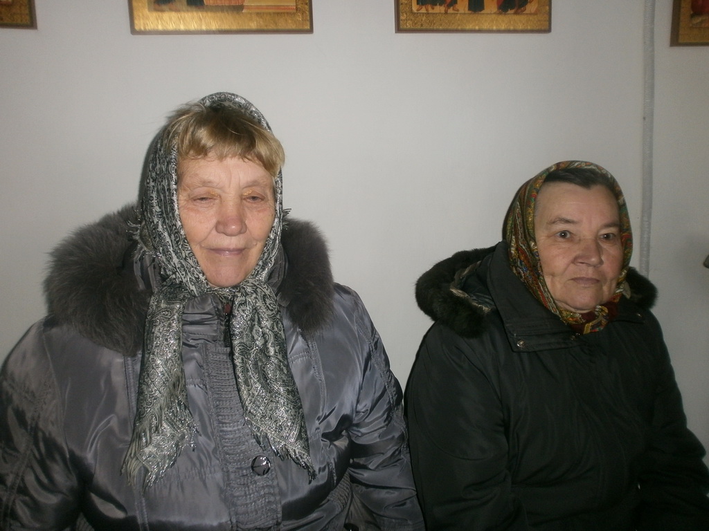 Божественна Літургія у храмі Різдва Пресвятої Богородиці с. Красівки: з молитвою за мир в Україні