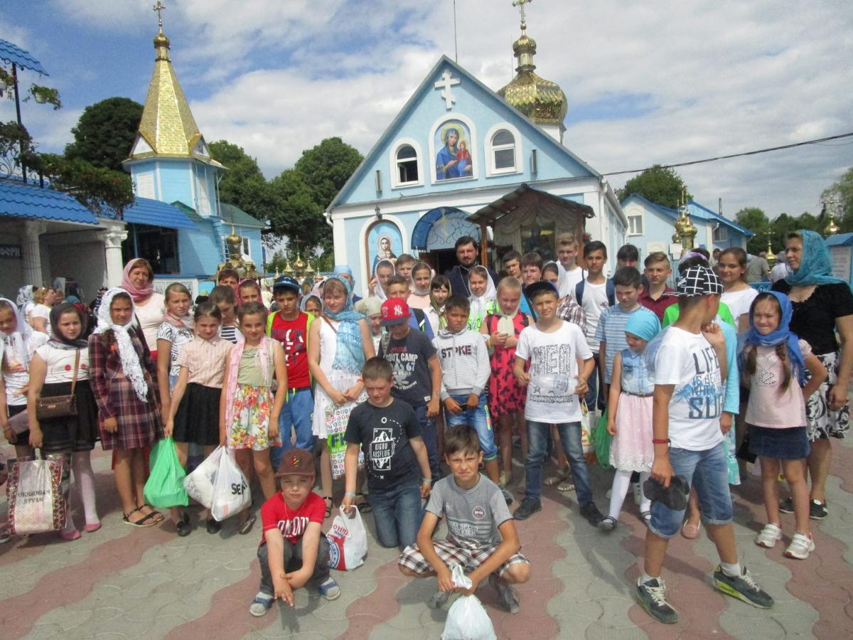 Паломництво до святинь Західної України