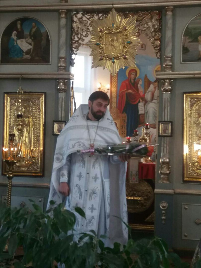 Настоятель Свято-Димитрівського храму смт Гришківців протоієрей Юрій Рибачок молитовно відзначив своє 40-річчя!