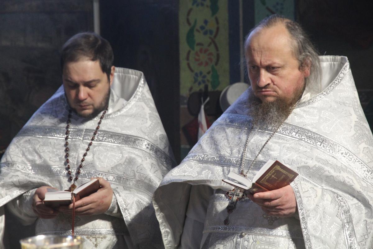 Архієпископ Никодим привітав братію Спасо-Преображенського Тригірського монастиря із Різдвом Христовим!