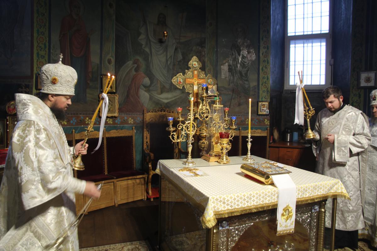 Архієпископ Никодим привітав братію Спасо-Преображенського Тригірського монастиря із Різдвом Христовим!