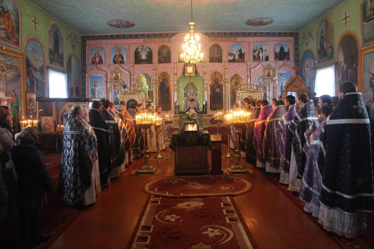 Вереси. Літургія Напередосвячених Дарів архієрейським чином.