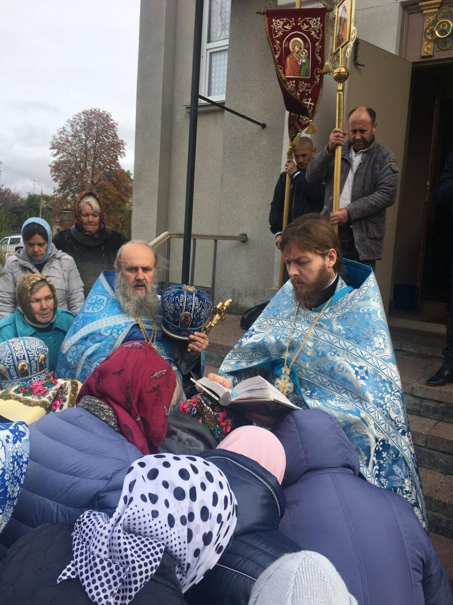 Покров Пресвятої Богородиці молитовно відзначили у Попільні