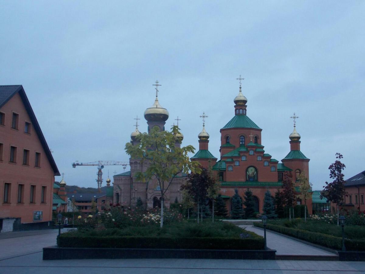 Парафіяни Свято-Петропавлівського храму с. Реї здійснили паломницьку подорож святими місцями України