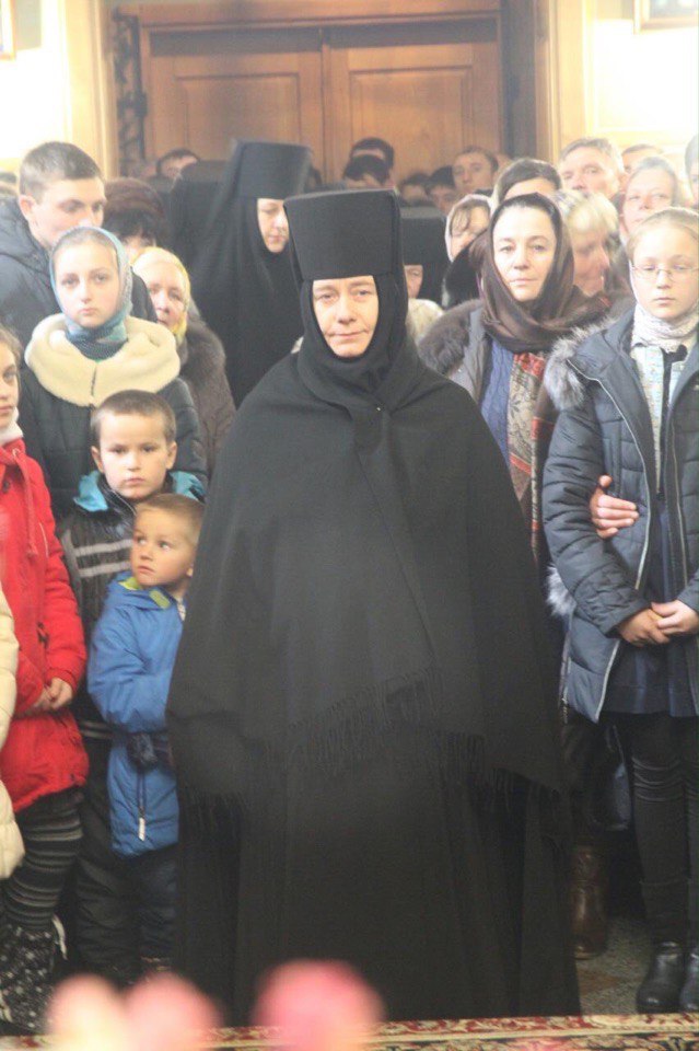 У Зимненській Святогірській Свято-Успенській обителі архієпископ Никодим молився за Божественною літургією разом із Предстоятелем УПЦ