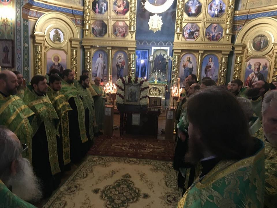 У Житомирі перебуває часточки мощей святих благовірних Петра і Февронії!