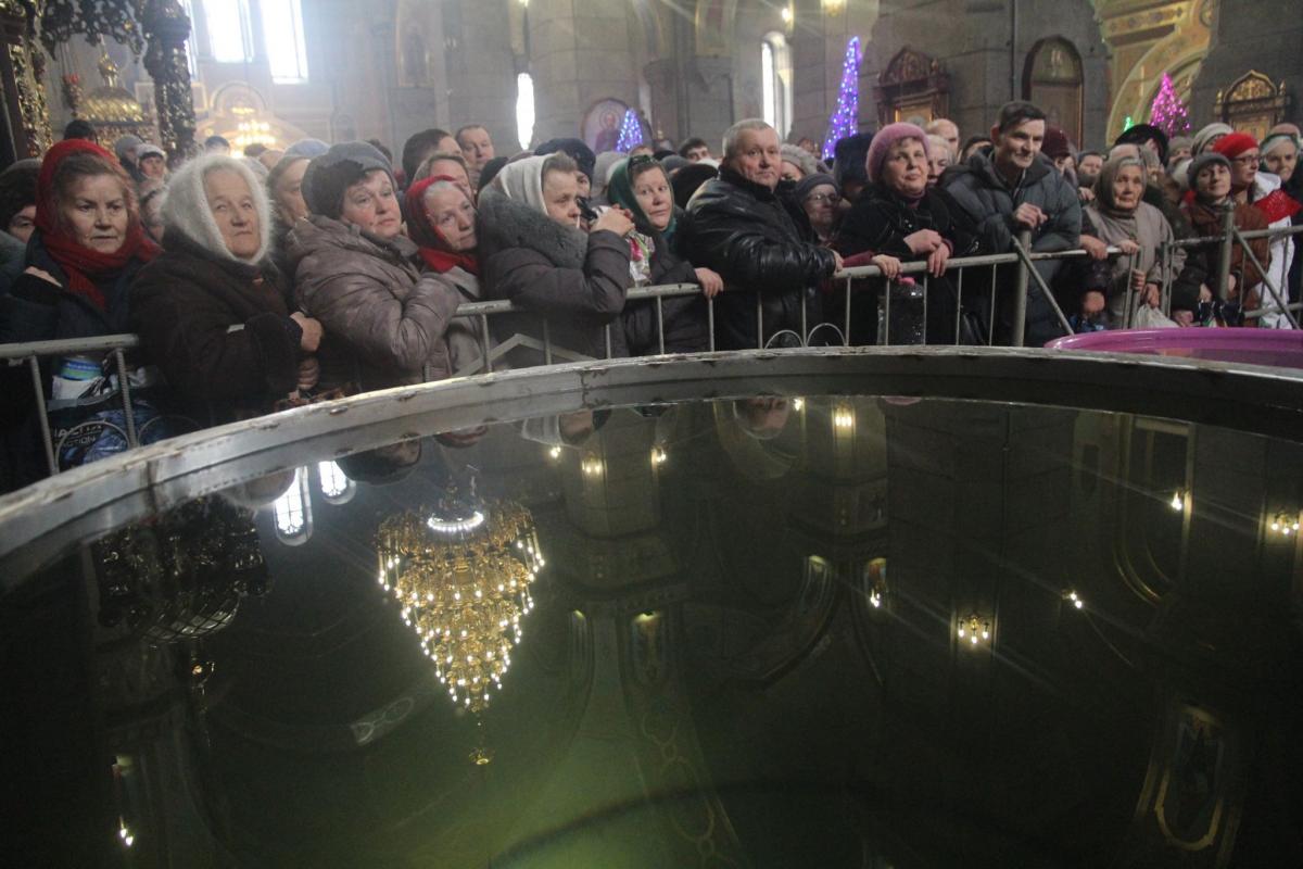 Хрещення Господнє. Божественна літургія у кафедральному соборі