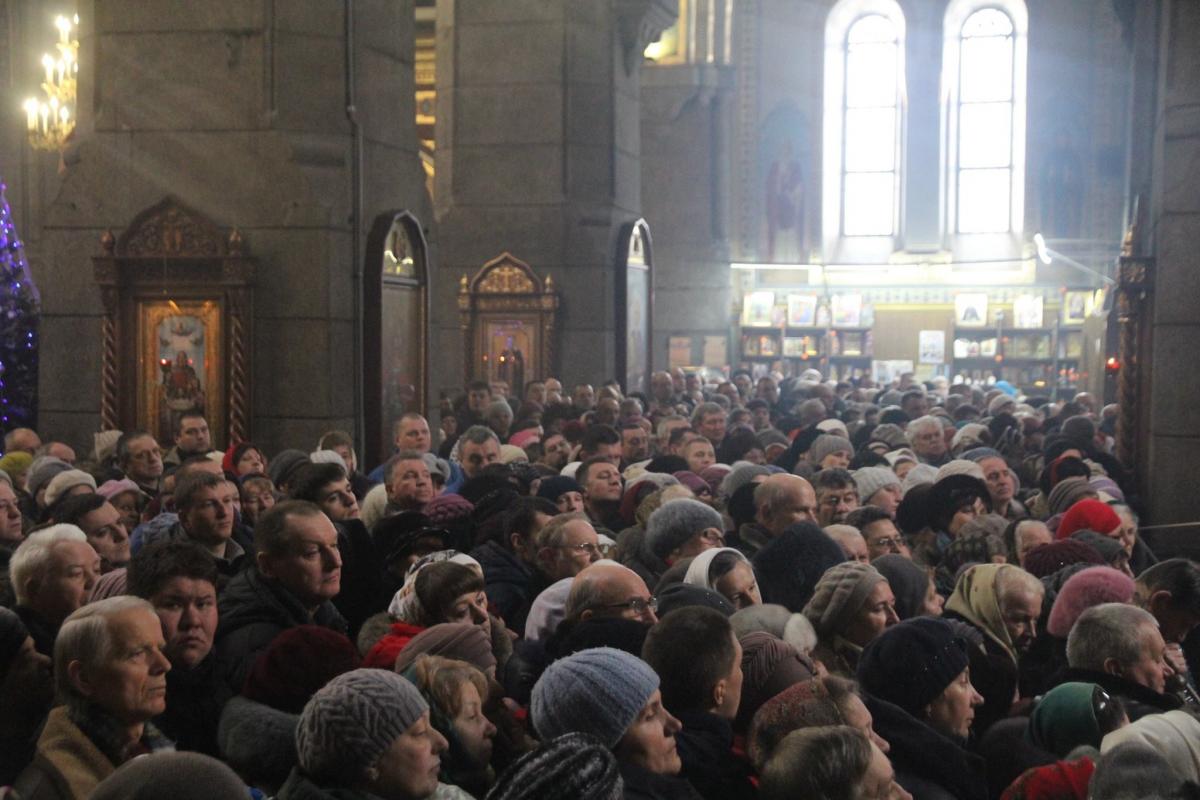 Хрещення Господнє. Божественна літургія у кафедральному соборі