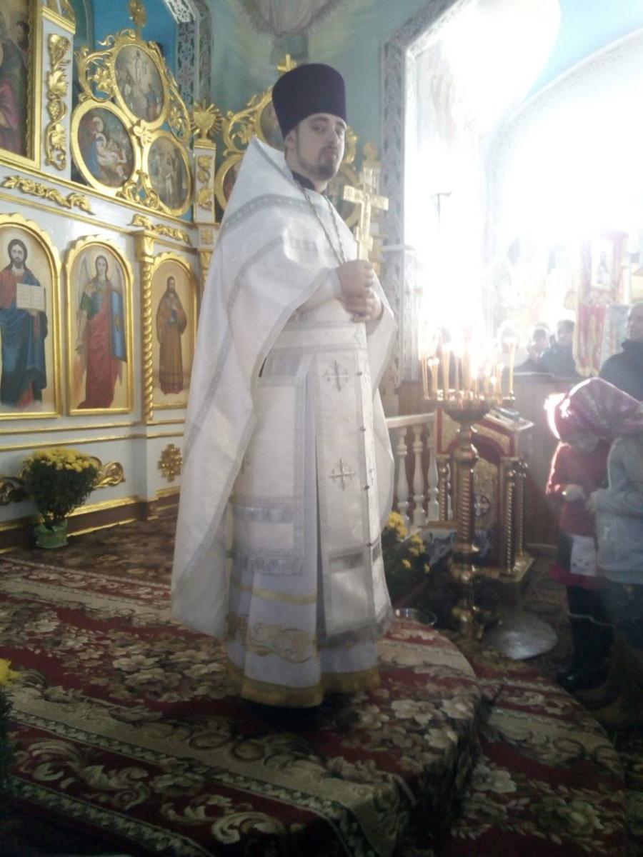РАДУЙСЯ, МИХАЇЛЕ, ВЕЛИКИЙ АРХІСТРАТИЖЕ, З УСІМА НЕБЕСНИМИ СИЛАМИ...