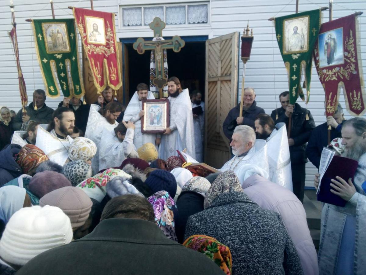 РАДУЙСЯ, МИХАЇЛЕ, ВЕЛИКИЙ АРХІСТРАТИЖЕ, З УСІМА НЕБЕСНИМИ СИЛАМИ...