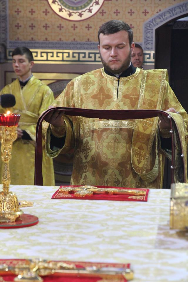 Воскресну літургію у Спасо-Преображенському кафедральному соборі очолив митрополит Никодим!