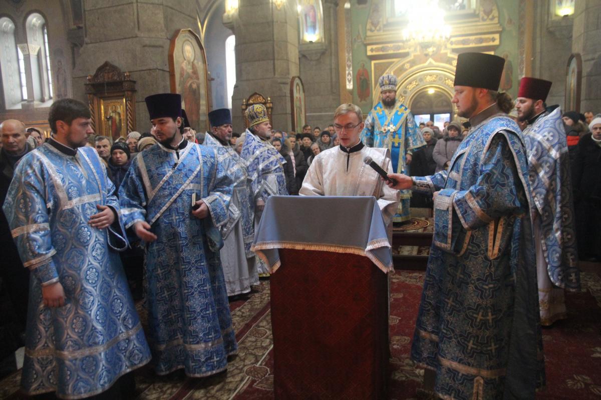 Архієрейське богослужіння в день свята Введення Богоматері у храм!.