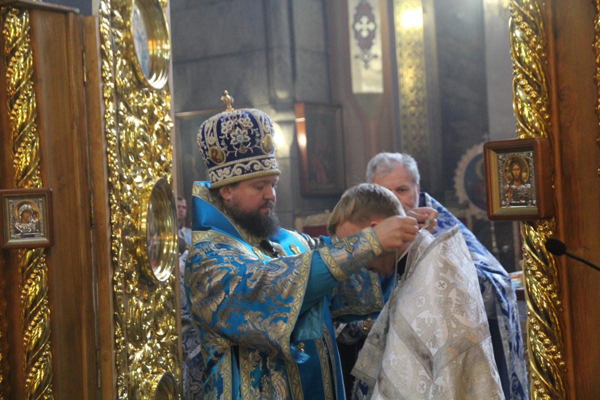 Архієрейське богослужіння в день свята Введення Богоматері у храм!.