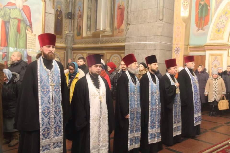 Архієрейське богослужіння в день свята Введення Богоматері у храм!.