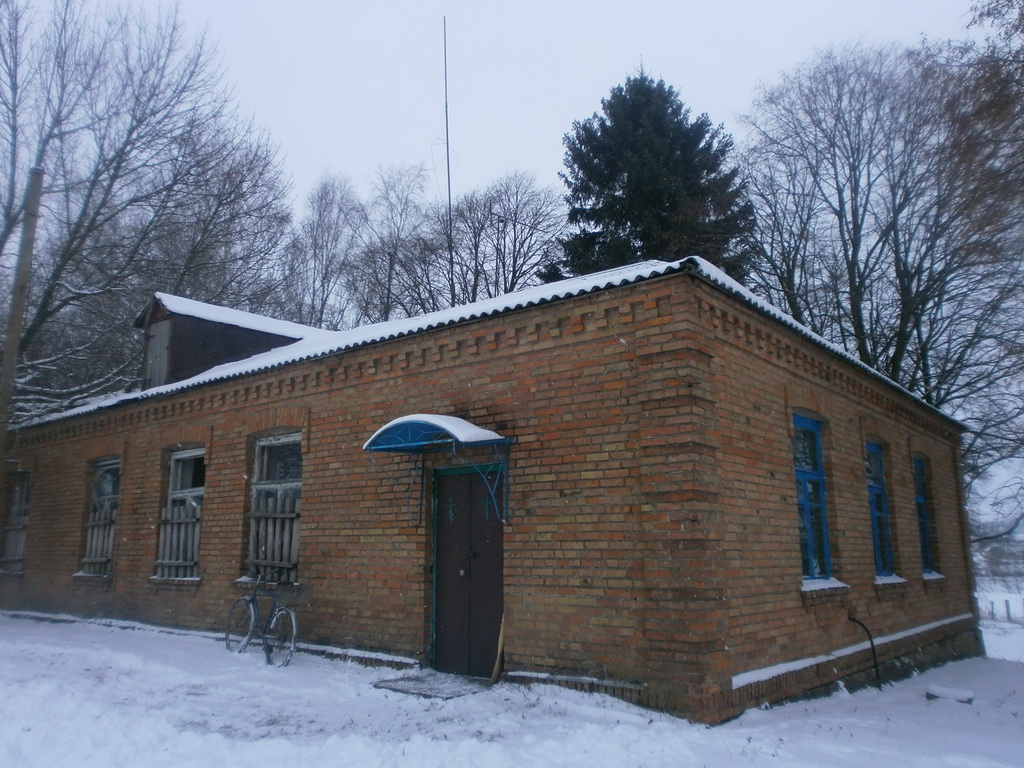 У Свято-Михайлівському храмі села Маркушів звершено соборну Божественну Літургію