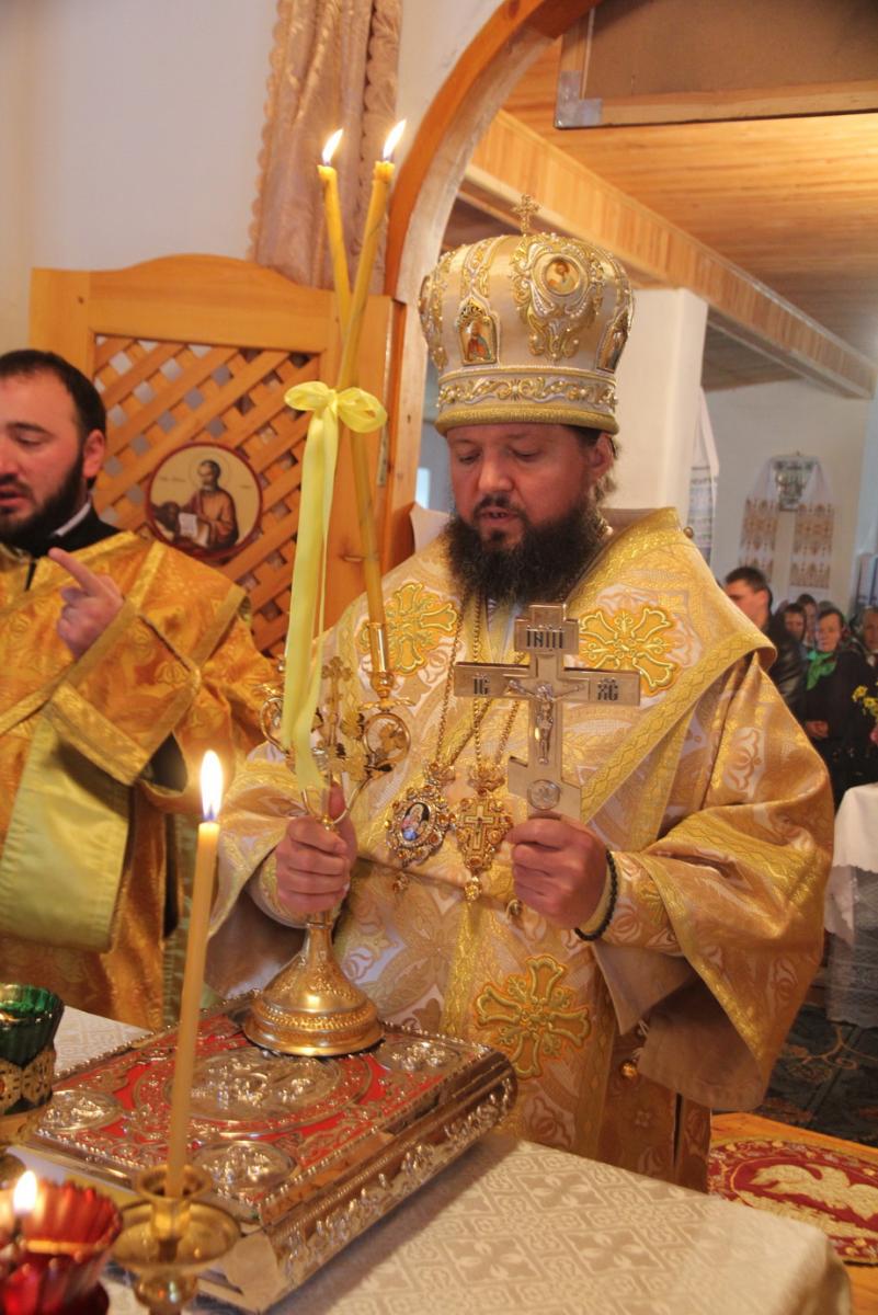 Архієрейський візит у Любарське благочиння: освячення храму у Малому Браталові!