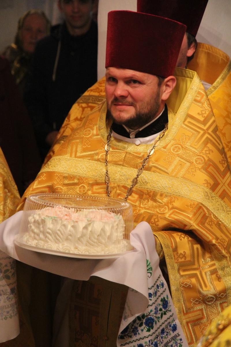 Архієрейський візит у Любарське благочиння: освячення храму у Малому Браталові!