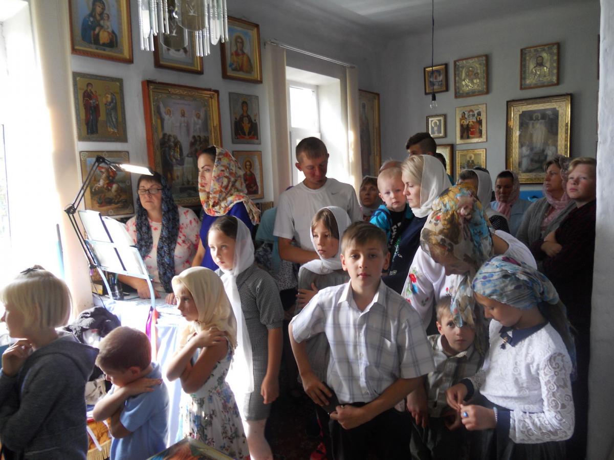 Парафіяни Свято-Успенського храму с. Осикового відзначили престольне свято!