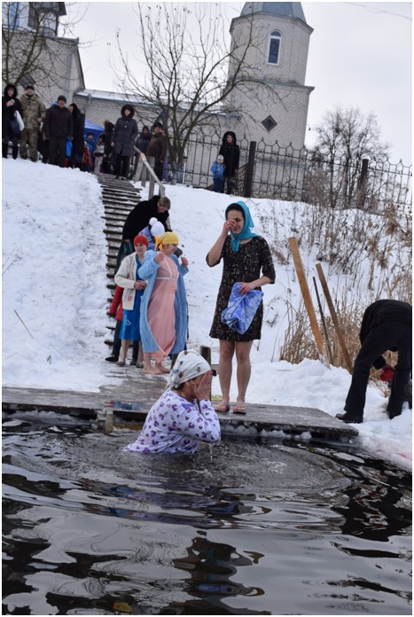 Тріщи не тріщи, а вже минули Водохрещі