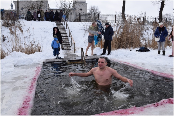 Тріщи не тріщи, а вже минули Водохрещі