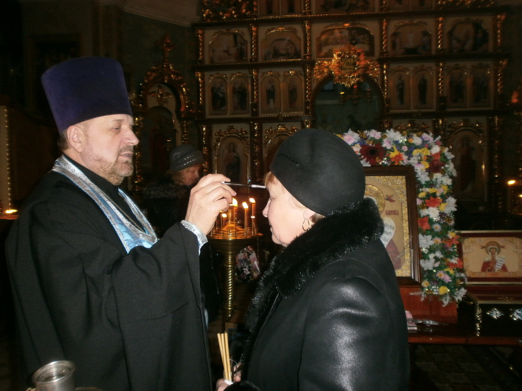 Із 3-го по 17-е грудня у храмах Бердичівського благочиння перебуватимуть частинки мощей святої великомучениці Параскеви П’ятниці