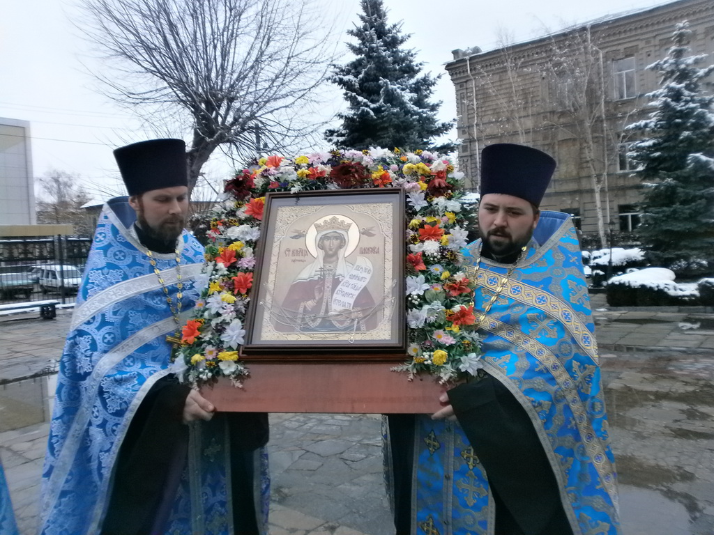 Із 3-го по 17-е грудня у храмах Бердичівського благочиння перебуватимуть частинки мощей святої великомучениці Параскеви П’ятниці