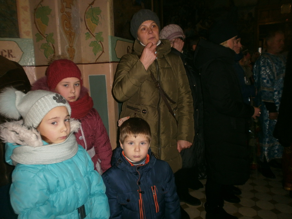Із 3-го по 17-е грудня у храмах Бердичівського благочиння перебуватимуть частинки мощей святої великомучениці Параскеви П’ятниці
