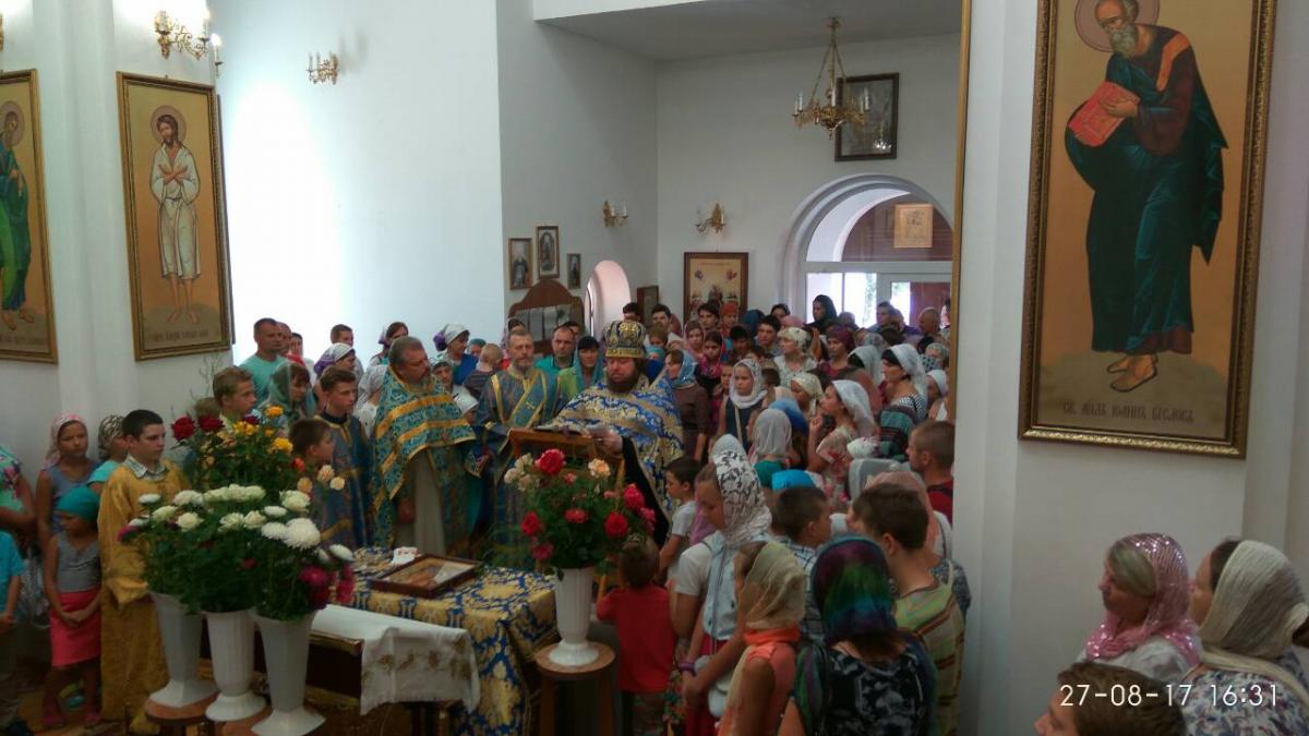Молебен об учащихся г.Коростышева.