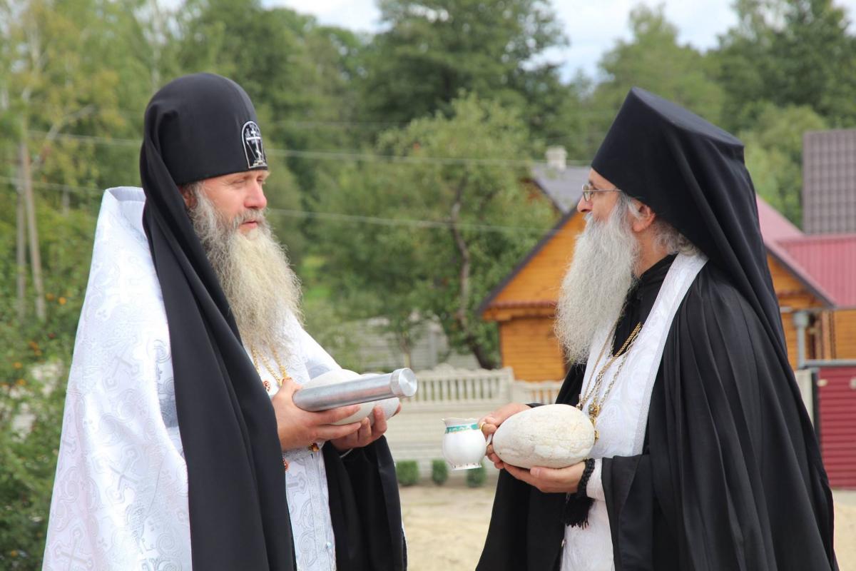 Митрополит Никодим відвідав Вільхівський Спасо-Покровський монастир!