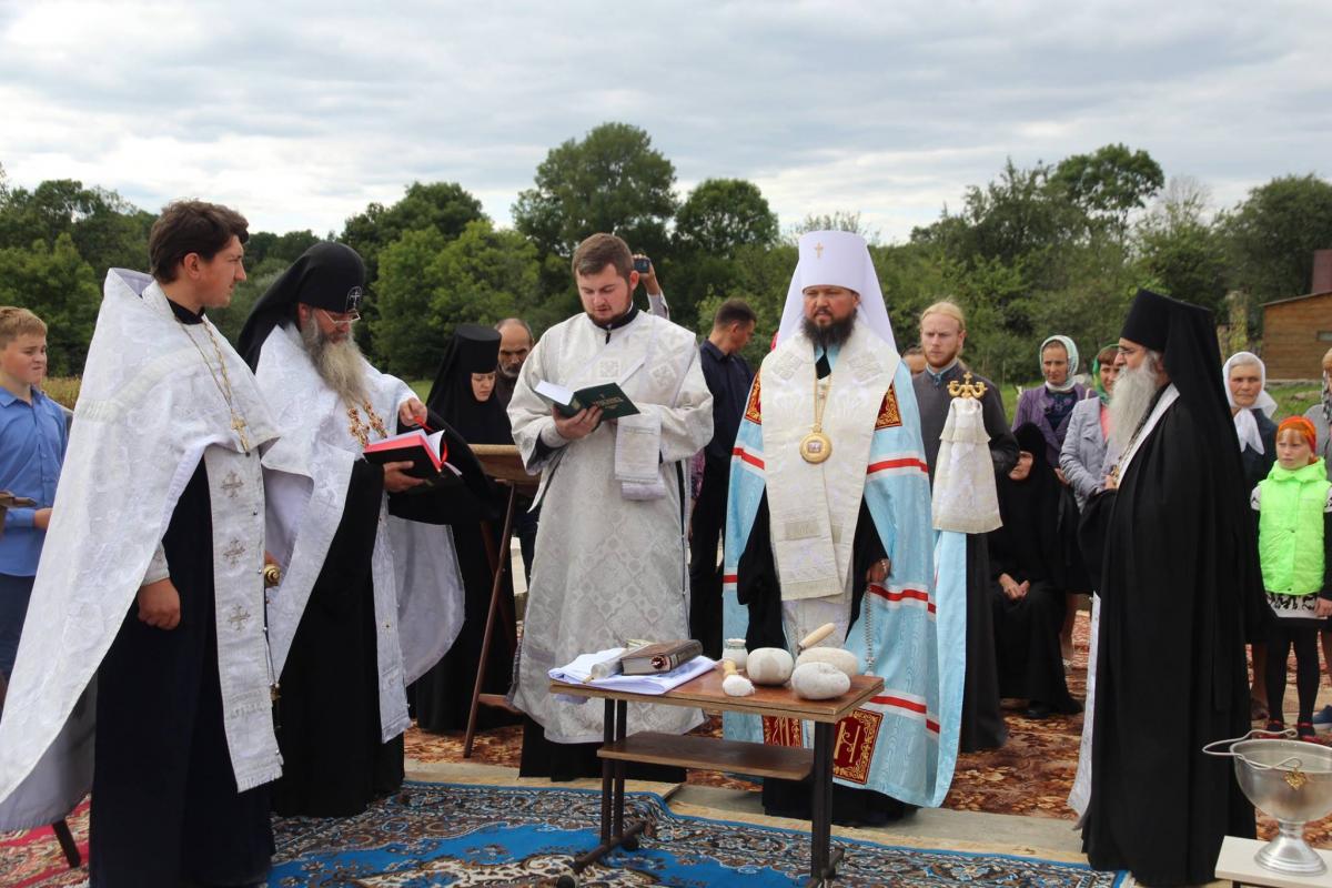 Митрополит Никодим відвідав Вільхівський Спасо-Покровський монастир!