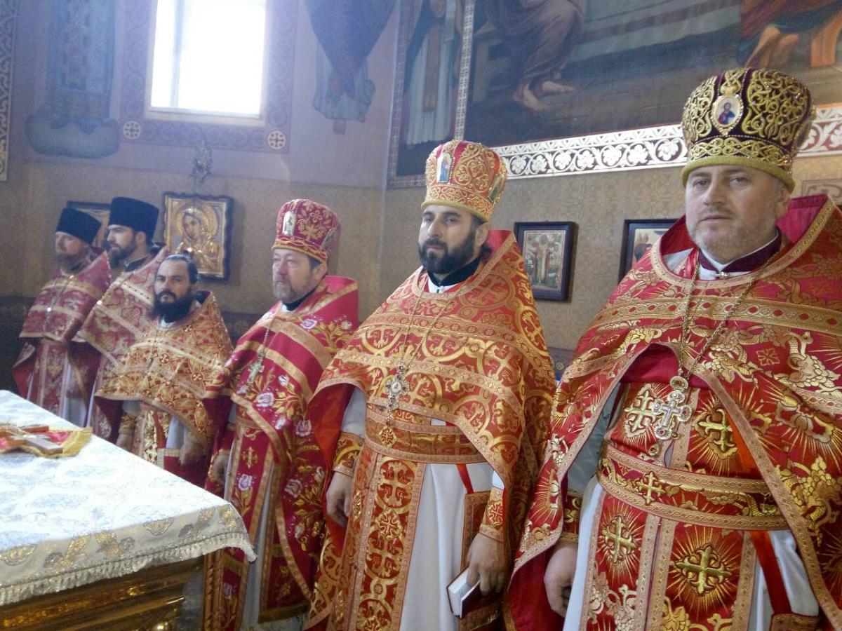 Чесні мощі благовірних Петра та Февронії відвідали Попільнянське благочиння!