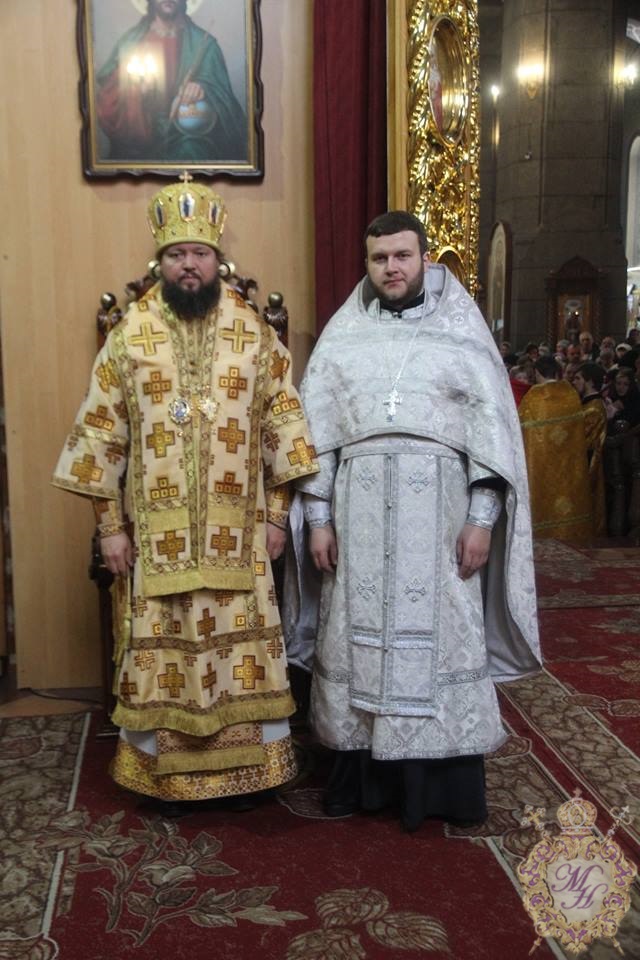 Воскресна літургія у Спасо-Преображенському кафедральному соборі: дияконська та священицька хіротонії!