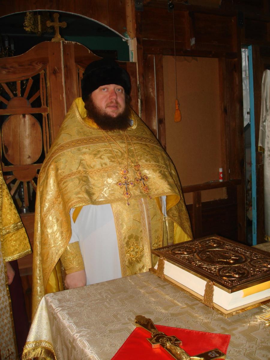 СВЯТЫЙ БЛАГОВЕРНЫЙ ВЕЛИКИЙ КНЯЖЕ АЛЕКСАНДРЕ МОЛИ БОГА О НАС.