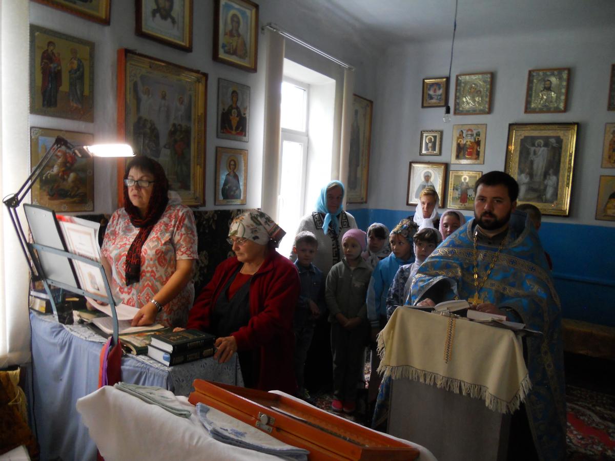 У храмах Бердичівського благочиння правлять молебні перед початком нового навчального року