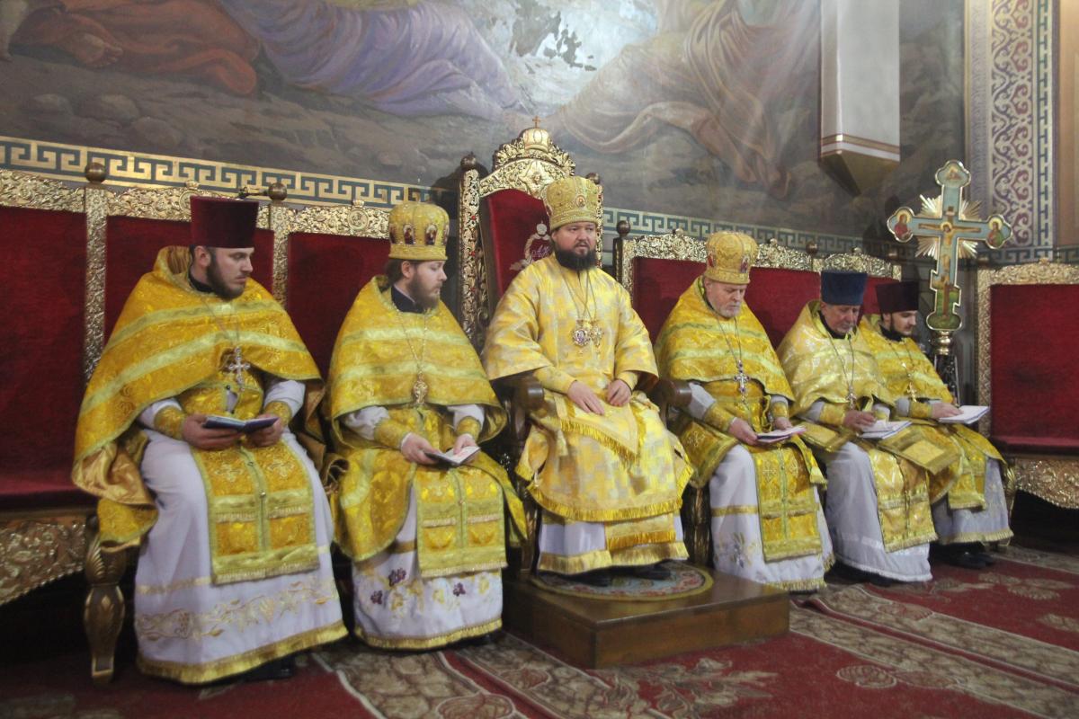 Архієрейське богослужіння у Неділю про Закхея!