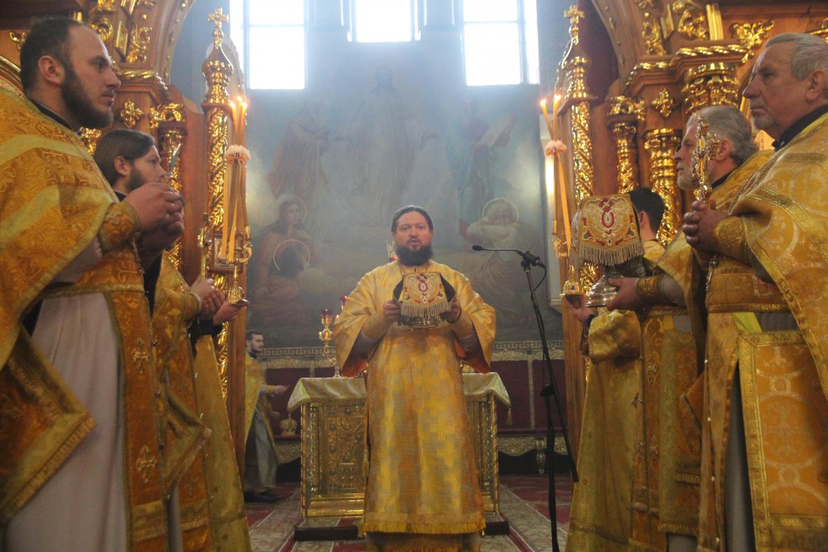 Архієрейське богослужіння у Неділю про Закхея!