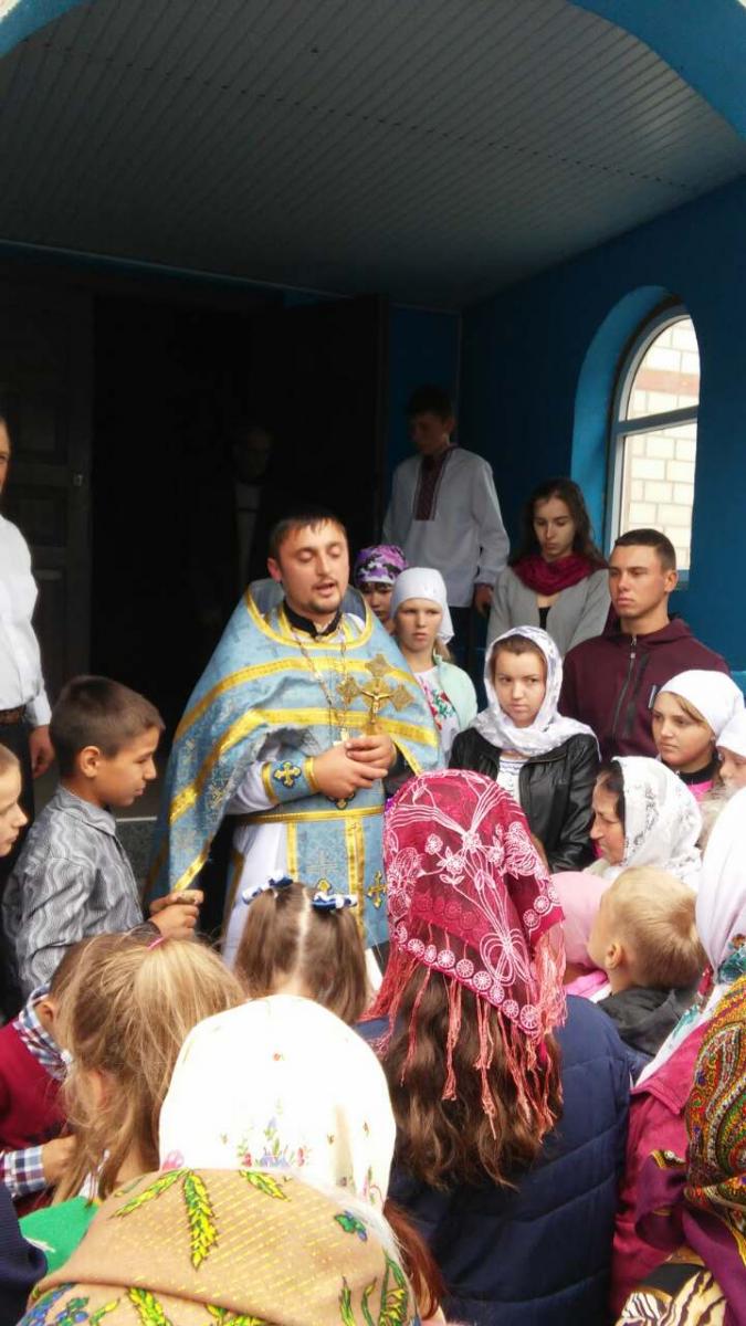 У селі Несолонь благословили дітей на навчальний рік!