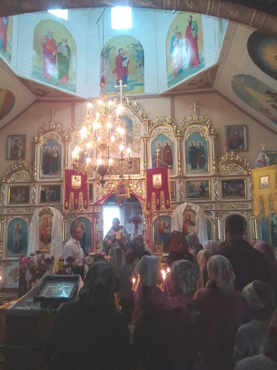 У селі Несолонь благословили дітей на навчальний рік!