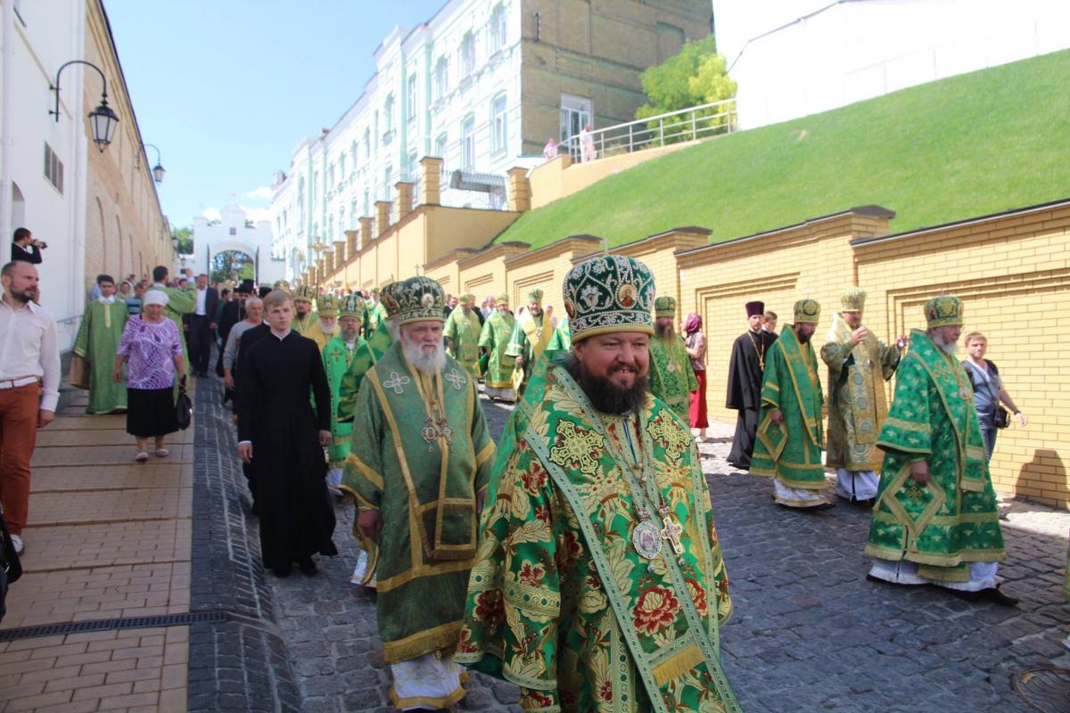 Київ. Архієпископ Никодим взяв участь у богослужінні в день пам'яті прп. Антонія Печерського!