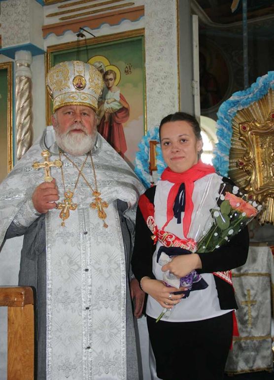 У вир дорослого життя з Божим благословінням!