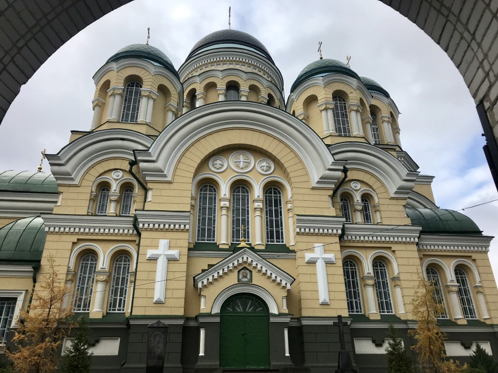 Митрополит Никодим взяв участь у літургії в Городницькому монастирі!