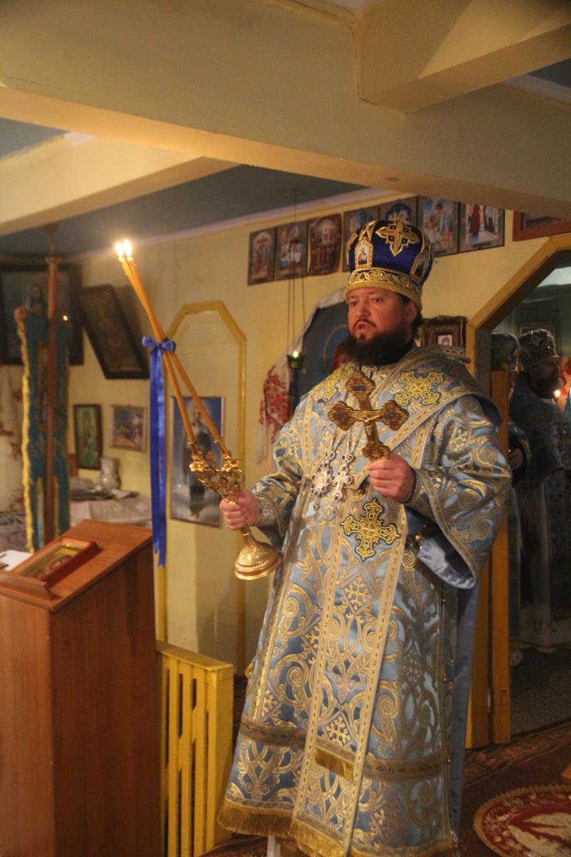 Архієпископ Никодим відвідав Коростишівське благочиння