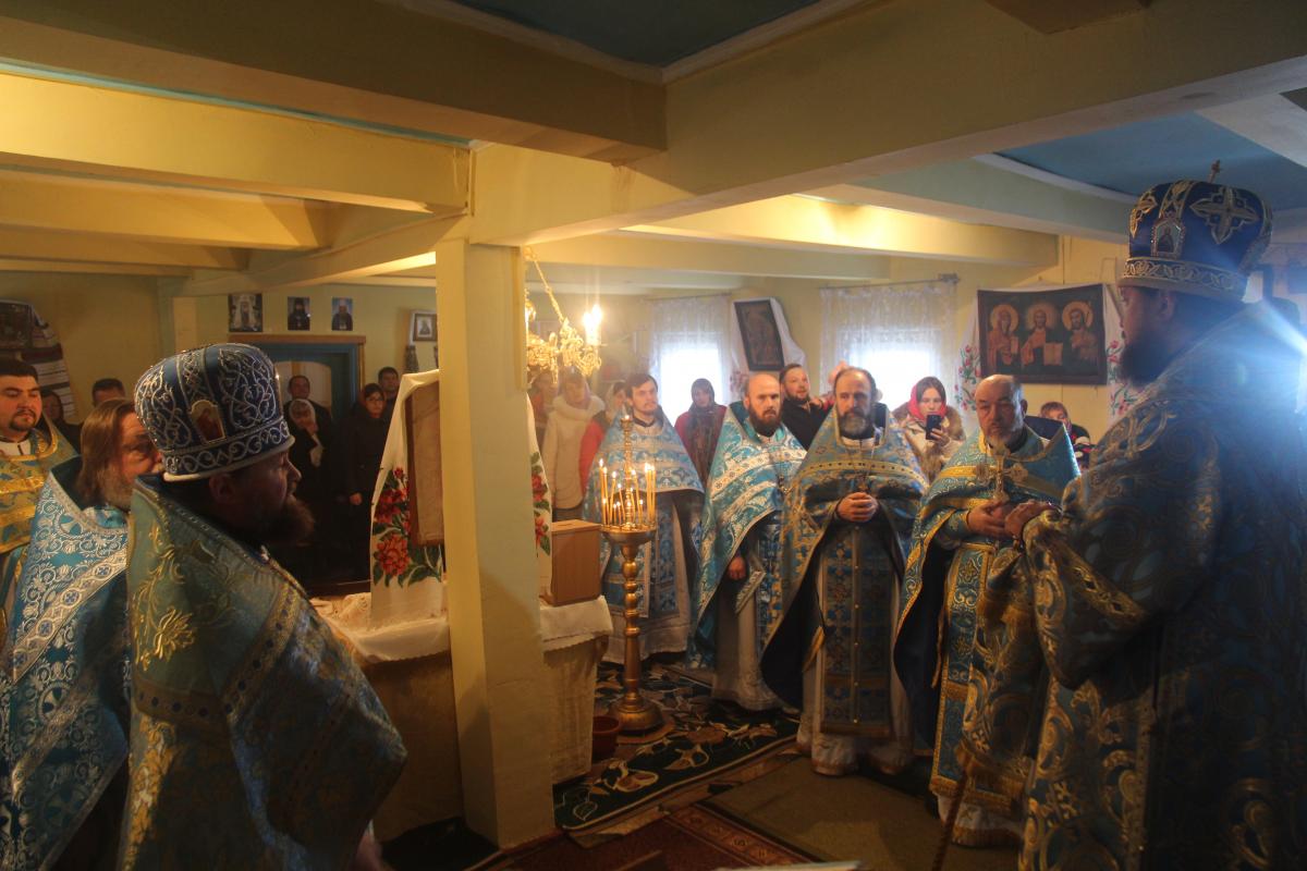 Архієпископ Никодим відвідав Коростишівське благочиння