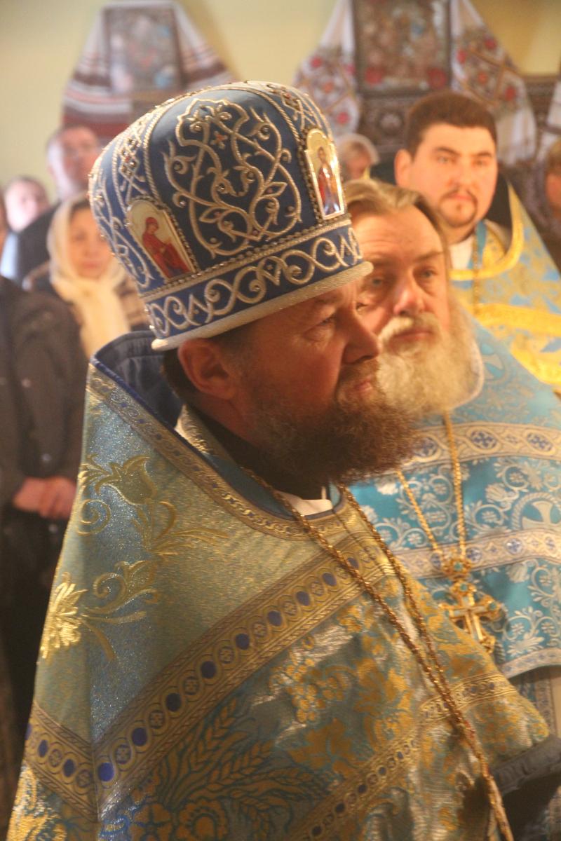 Архієпископ Никодим відвідав Коростишівське благочиння