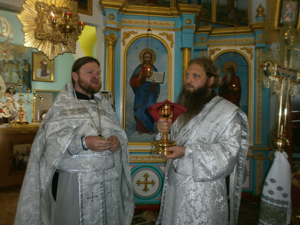 У селі Скраглівці звершено освячення Свято-Іоанно-Богословського храму