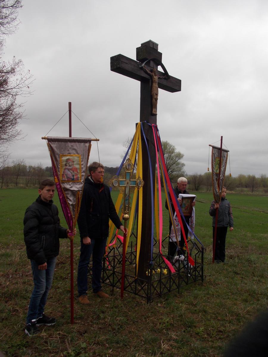 Благовіщення Пресвятої Богородиці та Хресний хід у Слободі Романівській
