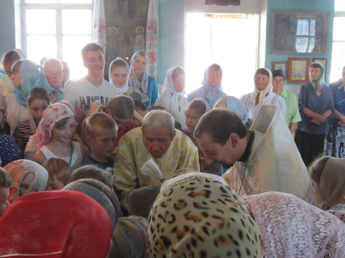 Благословіння дітей у Любарі.