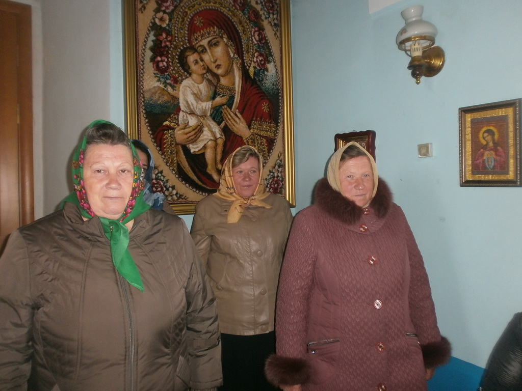 Парафіянам Свято-Іоанно-Богословського храму с. Скраглівки представили нового священика