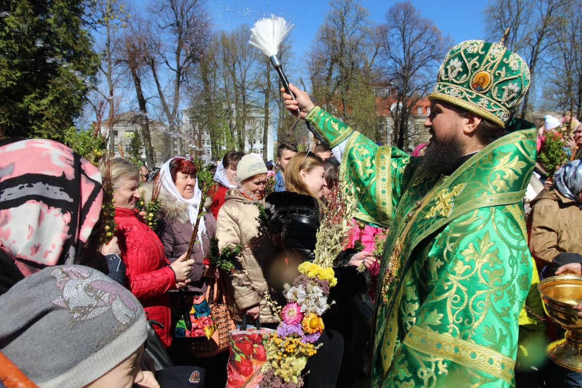 Неділя Вербна. Архієрейське богослужіння у кафедральному соборі міста Житомира