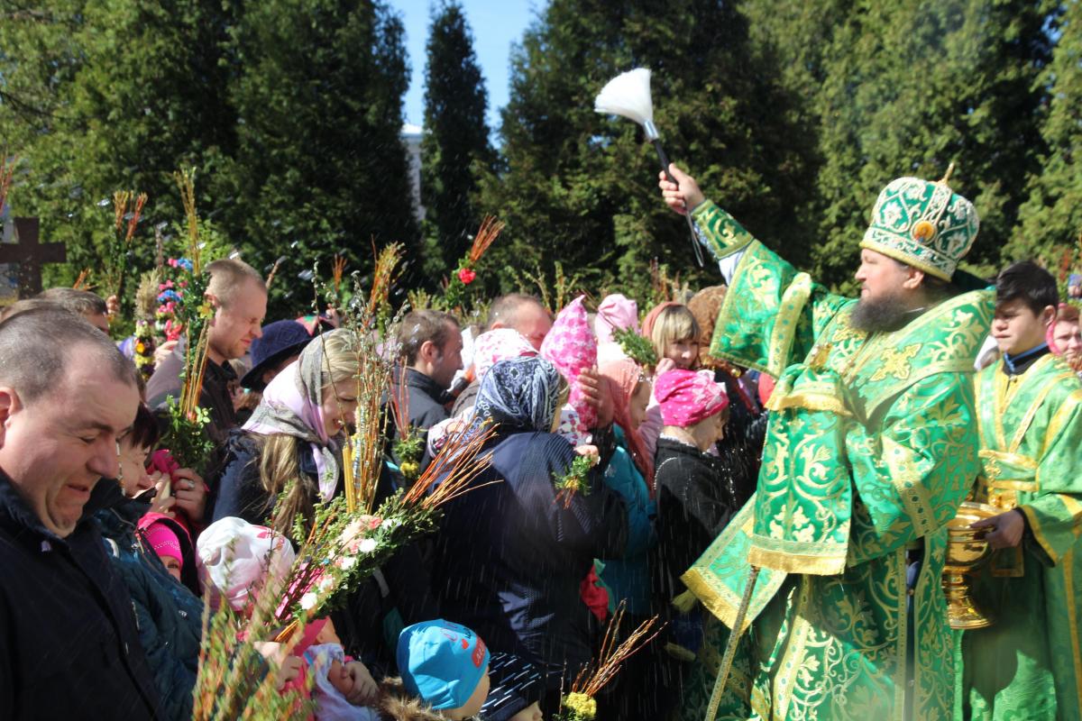 Неділя Вербна. Архієрейське богослужіння у кафедральному соборі міста Житомира